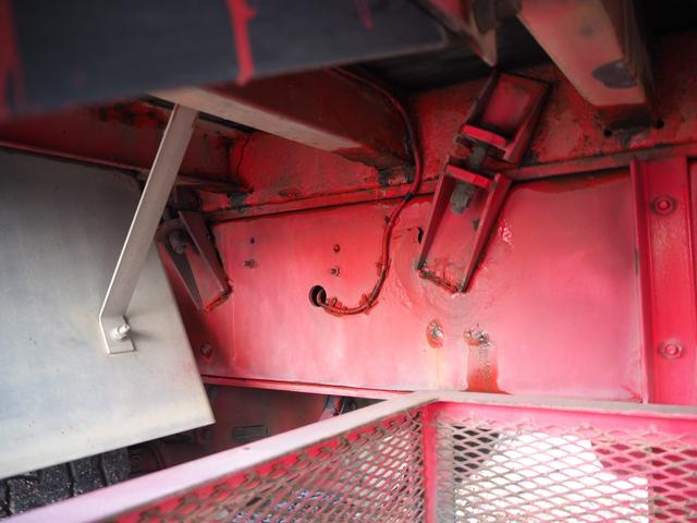 日野 プロフィア 大型 平ボディ（クレーン付） *********(97380) 46枚目