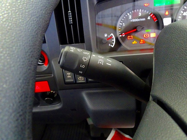 いすゞ エルフ 小型 平ボディ 2RG-NHS88A(97382) 16枚目