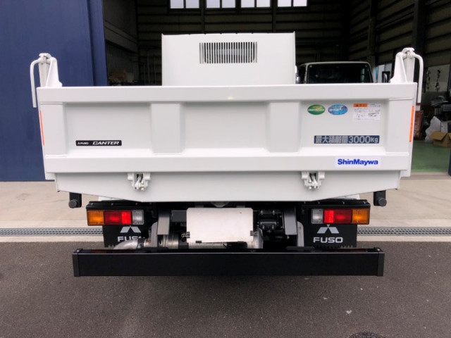 三菱ふそう キャンター 小型 土砂ダンプ 2RG-FBA60(97383) 7枚目