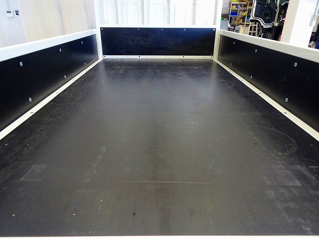 いすゞ エルフ 小型 平ボディ 2RG-NHS88A(97382) 18枚目