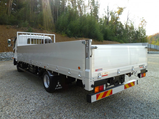 三菱ふそう ファイター 中型 平ボディ 2KG-FK65F(97385) 6枚目