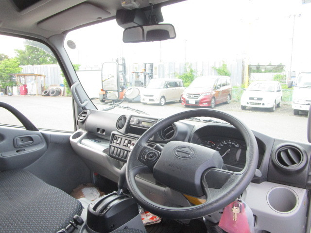 日野 デュトロ 小型 バン 2KG-XZU605M(97386) 12枚目