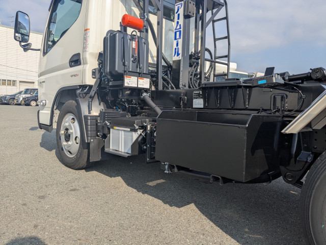 三菱ふそう キャンター 小型 コンテナ専用車 2RG-FBAV0(97387) 11枚目