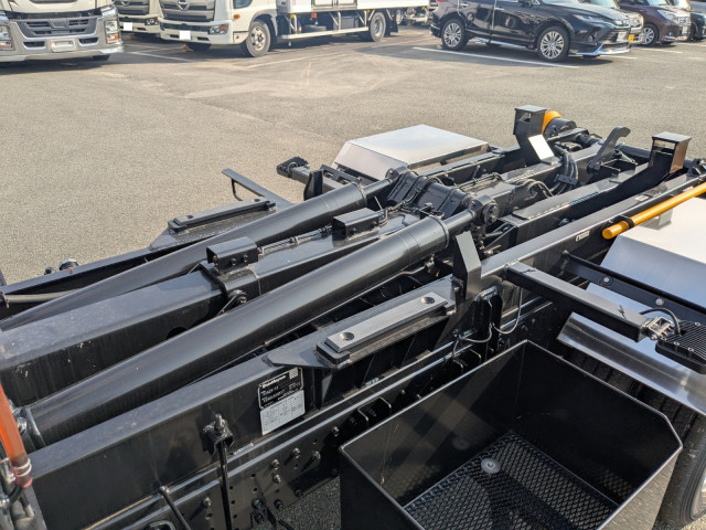 三菱ふそう キャンター 小型 コンテナ専用車 2RG-FBAV0(97387) 17枚目