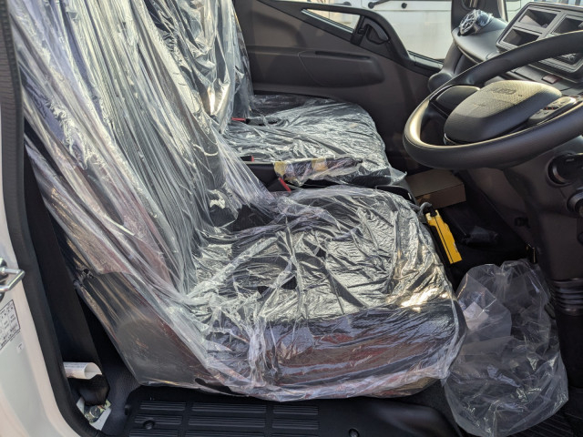 三菱ふそう キャンター 小型 コンテナ専用車 2RG-FBAV0(97387) 30枚目