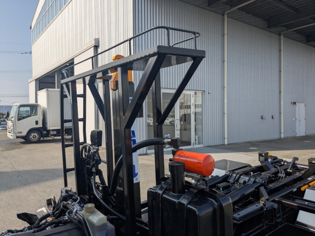 三菱ふそう キャンター 小型 コンテナ専用車 2RG-FBAV0(97387) 33枚目