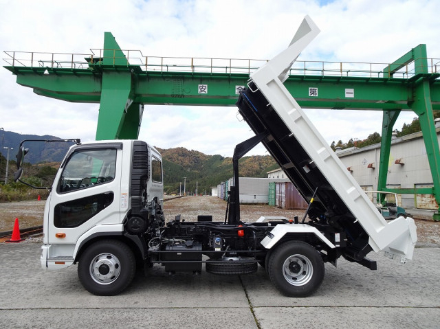 三菱ふそう ファイター 中型 土砂ダンプ 2KG-FK72F(97389) 7枚目