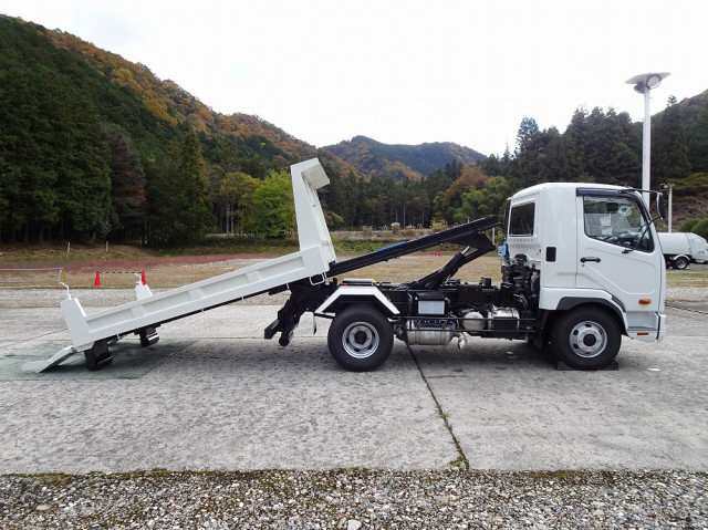 三菱ふそう ファイター 中型 土砂ダンプ 2KG-FK72F(97389) 17枚目