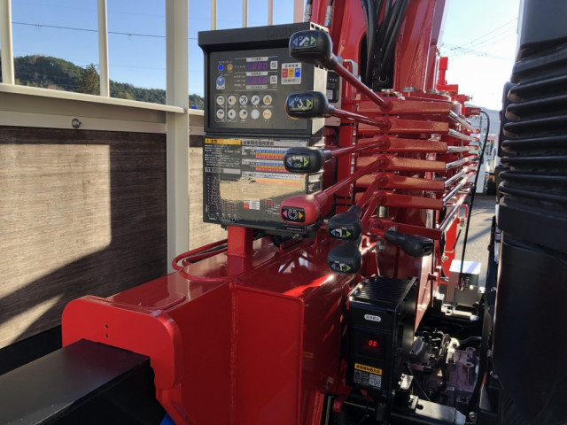 日野 レンジャー 増トン 平ボディ（クレーン付） 2KG-FE2ACA(97390) 19枚目