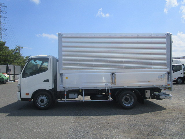 日野 デュトロ 中型 ウィング 2KG-XZU710M(97394) 5枚目