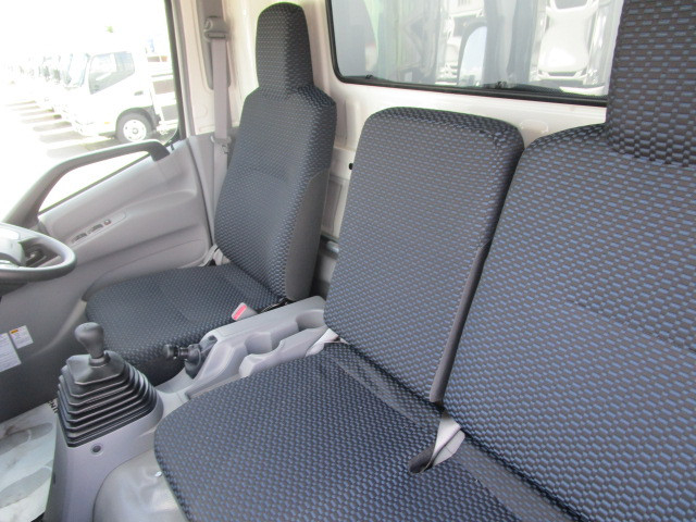 日野 デュトロ 中型 ウィング 2KG-XZU710M(97394) 30枚目