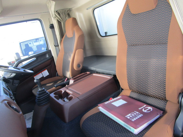 日野 レンジャー 中型 冷蔵冷凍バン 2PG-FD2ABG(97397) 25枚目