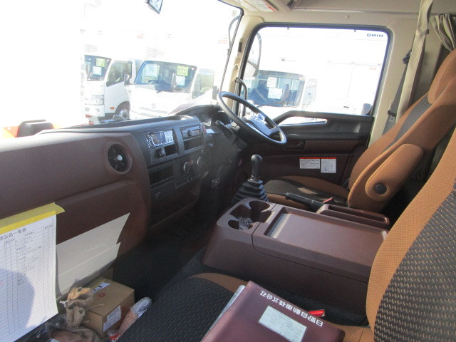 日野 レンジャー 中型 冷蔵冷凍バン 2PG-FD2ABG(97397) 26枚目