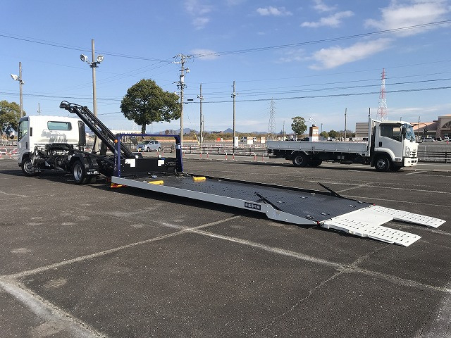 いすゞ エルフ 小型 キャリアカー 2RG-NPR88AM(97398) 3枚目