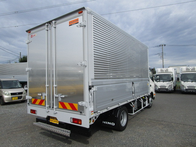 日野 デュトロ 小型 ウィング 2KG-XZU712M(97400) 4枚目