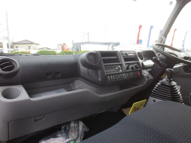 日野 デュトロ 小型 ウィング 2KG-XZU712M(97401) 15枚目