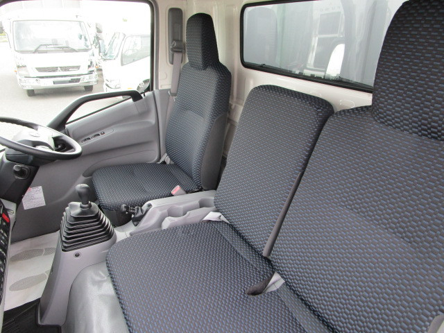 日野 デュトロ 小型 ウィング 2KG-XZU712M(97400) 23枚目