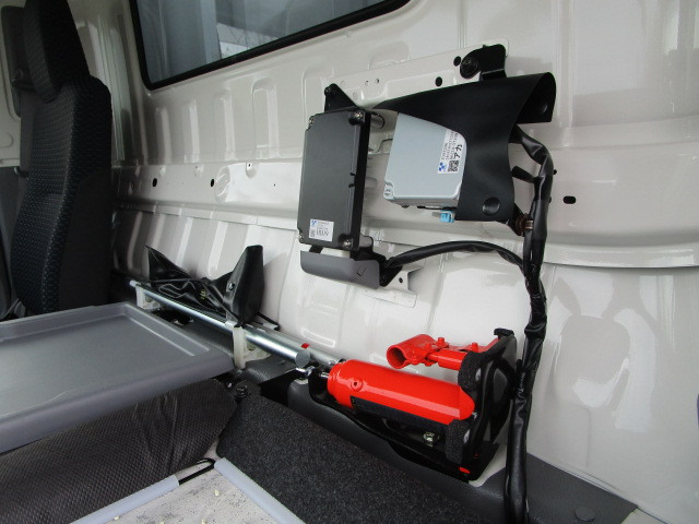 日野 デュトロ 小型 ウィング 2KG-XZU712M(97400) 24枚目