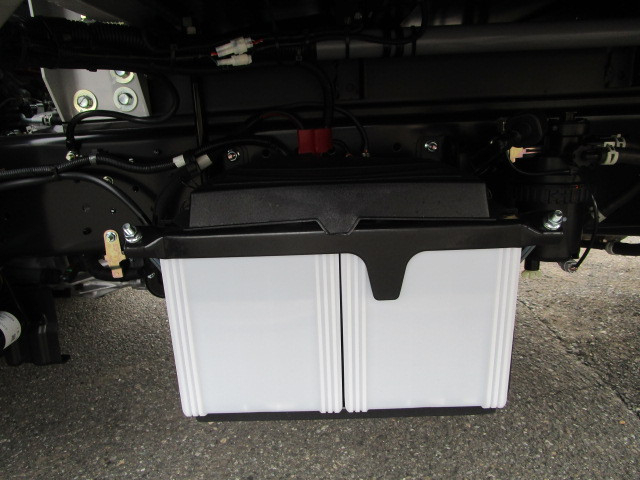 日野 デュトロ 小型 ウィング 2KG-XZU712M(97400) 39枚目