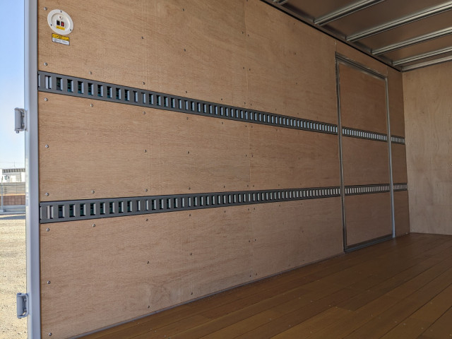 日野 デュトロ 小型 バン 2KG-XZU710M(97402) 19枚目