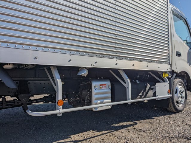 日野 デュトロ 小型 バン 2KG-XZU710M(97402) 32枚目