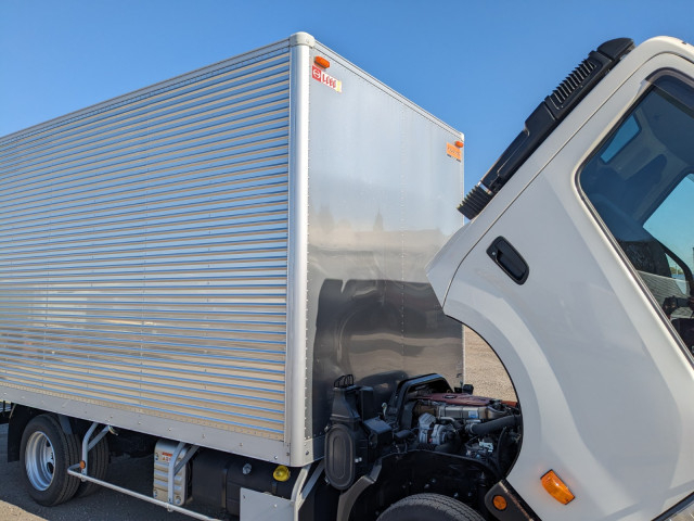 日野 デュトロ 小型 バン 2KG-XZU710M(97402) 43枚目