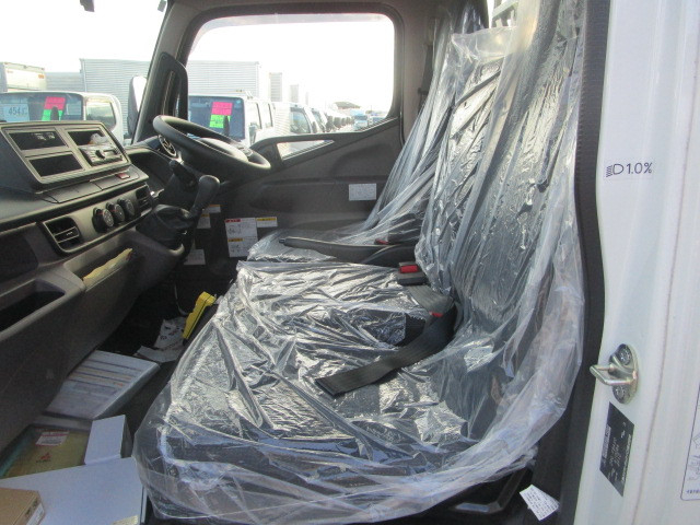 三菱ふそう キャンター 小型 コンテナ専用車 2RG-FBAV0(97404) 27枚目