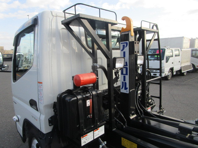 三菱ふそう キャンター 小型 コンテナ専用車 2RG-FBAV0(97404) 33枚目