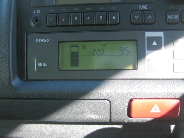 トヨタ ハイエース 小型 冷蔵冷凍バン QDF-KDH201V(97409) 20枚目