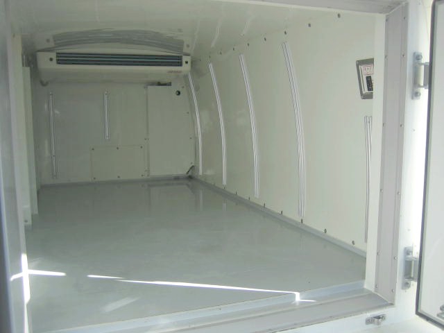 トヨタ ハイエース 小型 冷蔵冷凍バン QDF-GDH201V(97410) 9枚目