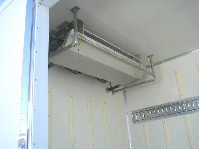 いすゞ エルフ 小型 冷蔵冷凍バン TPG-NLR85AN(97459) 11枚目