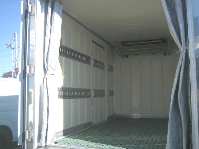 いすゞ エルフ 小型 冷蔵冷凍バン TPG-NLR85AN(97459) 6枚目