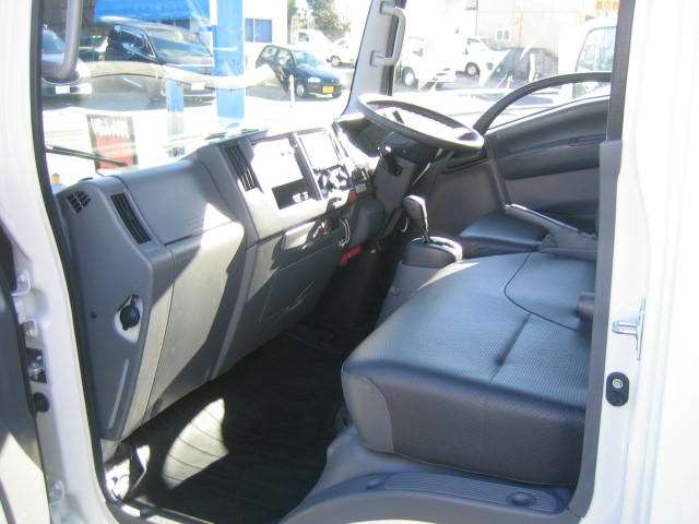 いすゞ エルフ 小型 冷蔵冷凍バン TPG-NLR85AN(97459) 26枚目