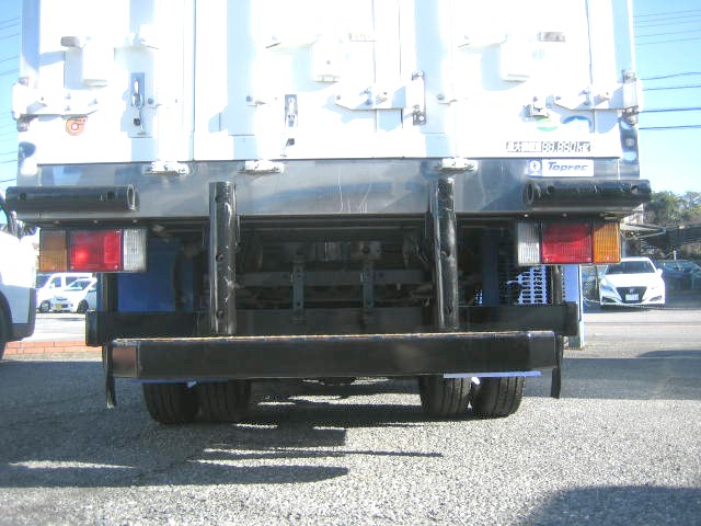いすゞ エルフ 小型 冷蔵冷凍バン TPG-NLR85AN(97459) 17枚目