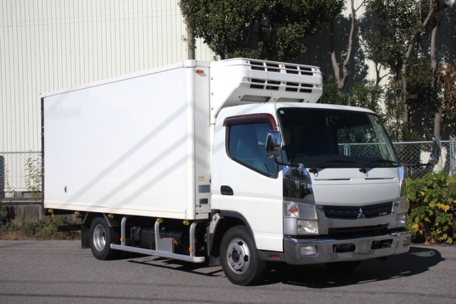 三菱ふそう キャンター 小型 冷蔵冷凍バン TKG-FEB20(97463) 2枚目