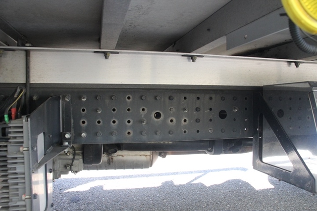 三菱ふそう キャンター 小型 冷蔵冷凍バン TKG-FEB20(97463) 25枚目