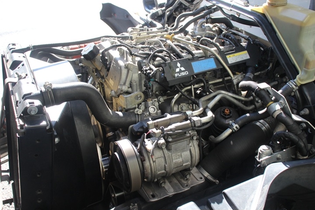 三菱ふそう キャンター 小型 冷蔵冷凍バン TKG-FEB20(97463) 27枚目