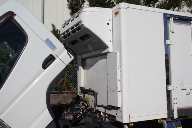 三菱ふそう キャンター 小型 冷蔵冷凍バン TKG-FEB20(97463) 31枚目