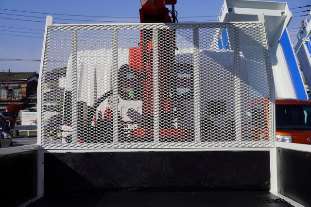 いすゞ エルフ 小型 平ボディ（クレーン付） 2RG-NMR88AR(97467) 18枚目