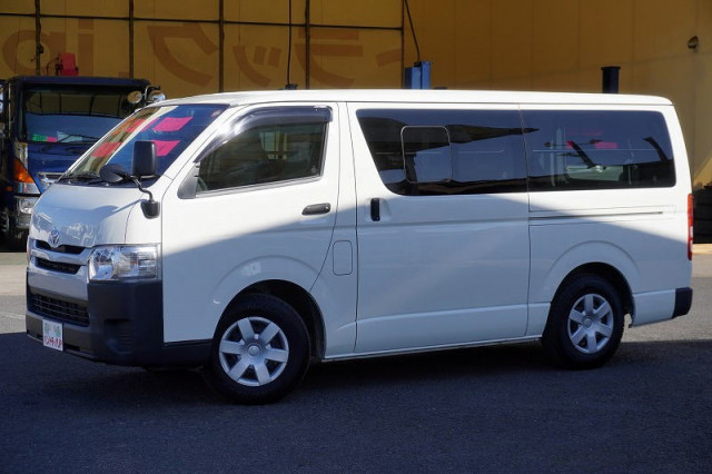 トヨタ ハイエース 小型 Translation missing: ja.item.body_keijou_enum.body_keijou_light_van CBF-TRH200V(97469) 1枚目
