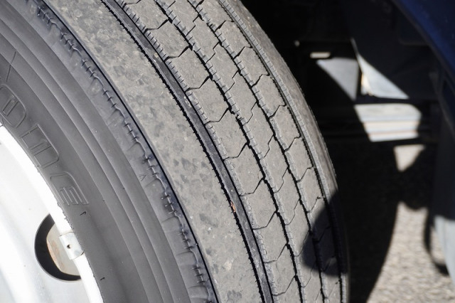 いすゞ フォワード 増トン 平ボディ（クレーン付） 2RG-FTR90U2(97468) 9枚目