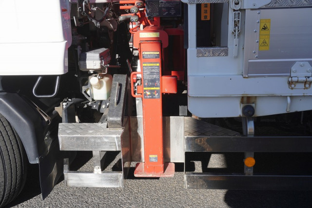 いすゞ フォワード 増トン 平ボディ（クレーン付） 2RG-FTR90U2(97468) 28枚目