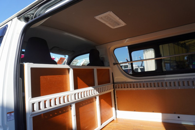 トヨタ ハイエース 小型 Translation missing: ja.item.body_keijou_enum.body_keijou_light_van CBF-TRH200V(97469) 27枚目