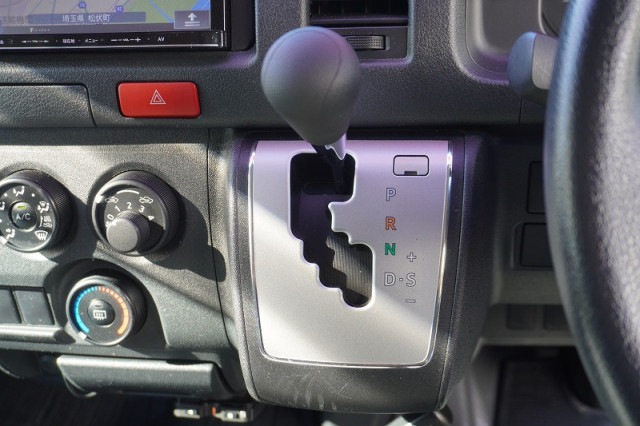 トヨタ ハイエース 小型 Translation missing: ja.item.body_keijou_enum.body_keijou_light_van CBF-TRH200V(97469) 30枚目