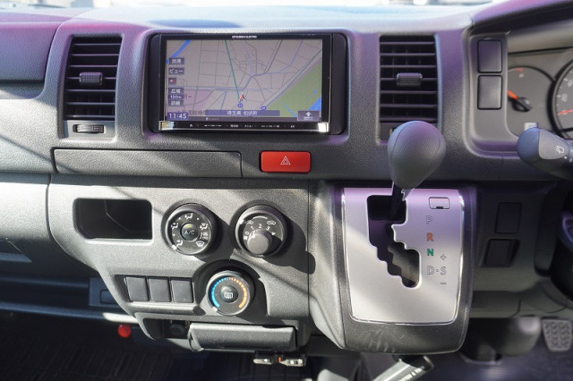 トヨタ ハイエース 小型 Translation missing: ja.item.body_keijou_enum.body_keijou_light_van CBF-TRH200V(97469) 31枚目