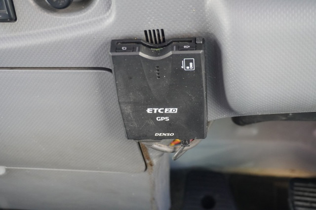 いすゞ フォワード 増トン 平ボディ（クレーン付） 2RG-FTR90U2(97468) 40枚目