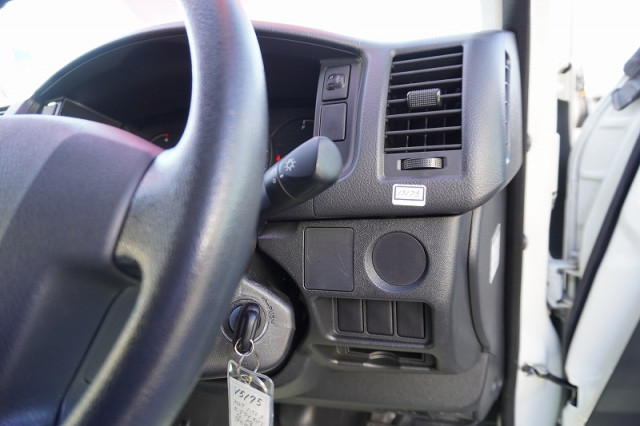 トヨタ ハイエース 小型 Translation missing: ja.item.body_keijou_enum.body_keijou_light_van CBF-TRH200V(97469) 34枚目