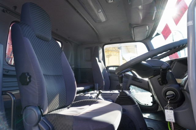 いすゞ フォワード 増トン 平ボディ（クレーン付） 2RG-FTR90U2(97468) 44枚目