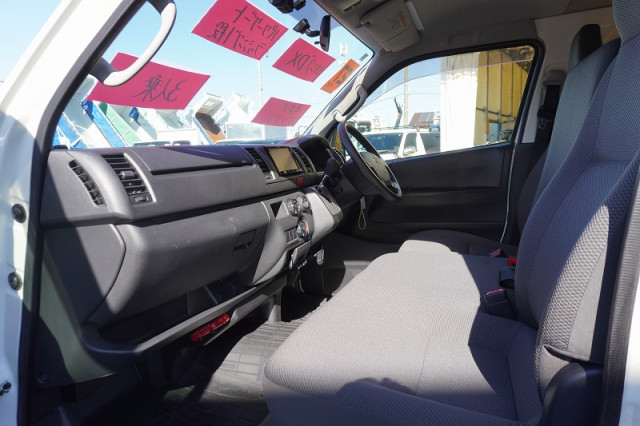 トヨタ ハイエース 小型 Translation missing: ja.item.body_keijou_enum.body_keijou_light_van CBF-TRH200V(97469) 38枚目