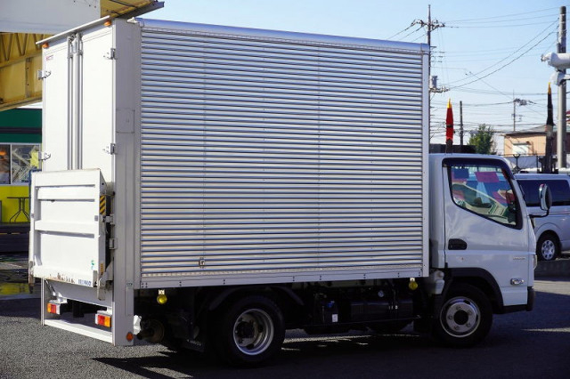 三菱ふそう キャンター 小型 バン 2RG-FBA20(97470) 8枚目